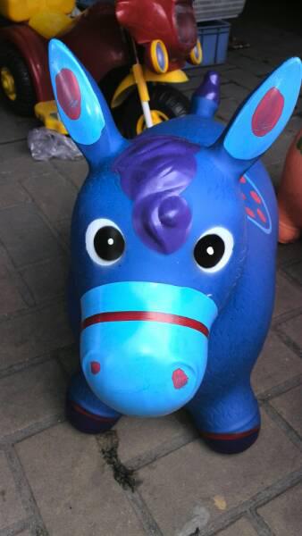 今期生肖二三开，一轮红日照天边打一准确生肖与警惕虚假宣传-全面释义、科学解答解释落实