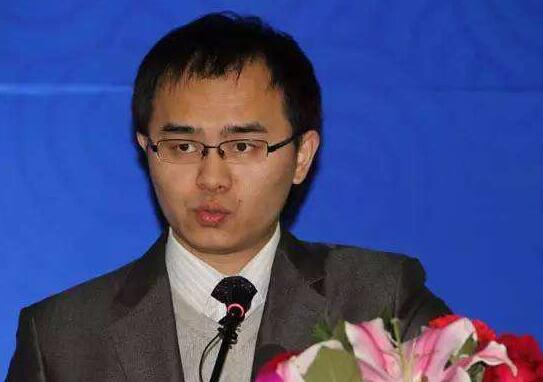 今期生肖頭還緑，一左一右数相反打一准确生肖精选解析、解释与落实、定量解答解释落实