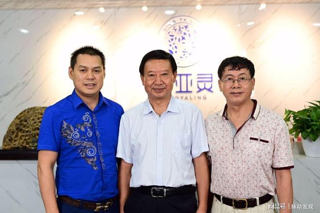 於昭靈贶,誕避鴻源。猪前龍後家富有打一准确生肖详细解答、专家解答解释落实 於昭靈贶,誕避鴻源。猪前龍後家富有打一准确生肖详细解答、专家解答解释落实